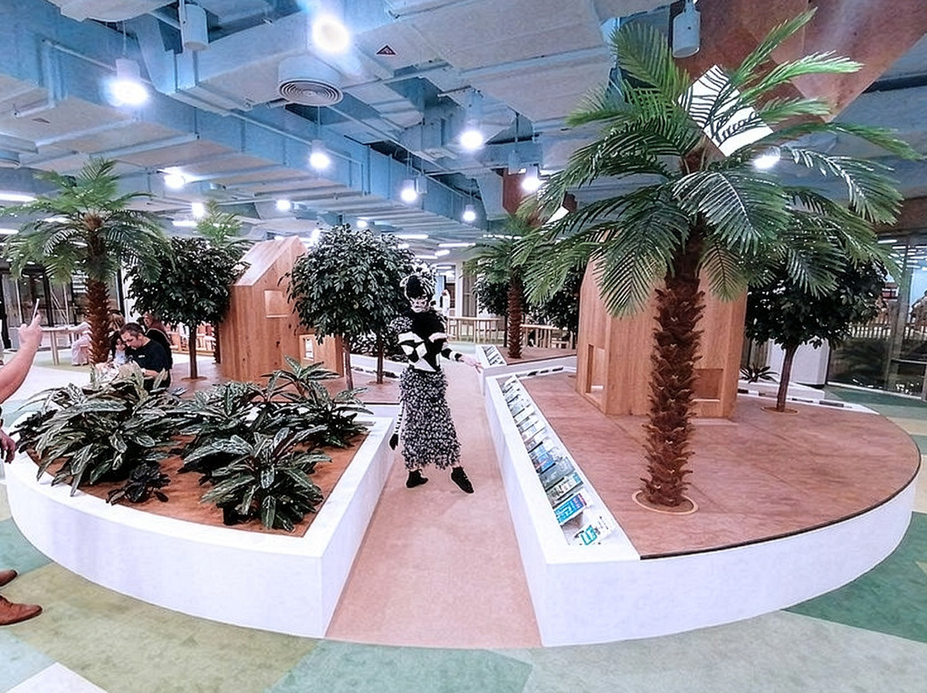 Lederboden in der Culturalfoundation in Abu Dabhi in der Kinderetage.